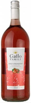 Gallo Family - Sweet Strawberry Wine NV (1.5L)